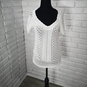 Laura Petites Ladies Size XS White Lightweight V-neck Short Sleeves Knit Sweater